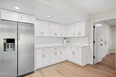 9326 W Willowbrook Drive, Sun City, AZ 85373 - Photo 17