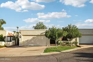 9025 S 47th Pl, Phoenix, AZ 85044 - Photo 1