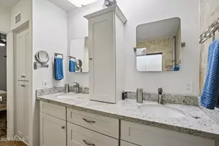 9025 S 47th Pl, Phoenix, AZ 85044 - Photo 17