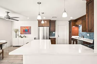 8314 E Turney Avenue, Scottsdale, AZ 85251 - Photo 11