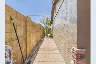 1201 E Griswold Road, Phoenix, AZ 85020 - Photo 33