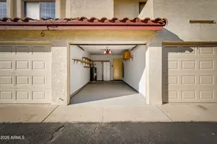 2020 W Union Hills Dr, Phoenix, AZ 85027 - Photo 17