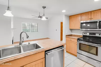 2020 W Union Hills Drive #118, Phoenix, AZ 85027 - Photo 35