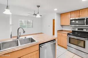 2020 W Union Hills Dr, Phoenix, AZ 85027 - Photo 35
