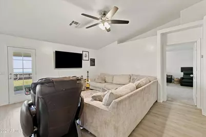 4416 E Meadow Lark Way, San Tan Valley, AZ 85140 - Photo 15