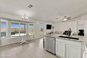4416 E Meadow Lark Way, San Tan Valley, AZ 85140 - Photo 9