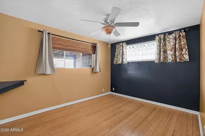 315 W Glenrosa Avenue, Phoenix, AZ 85013 - Photo 9