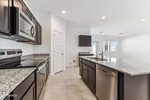 17780 N Salerno Dr, Maricopa, AZ 85138 - Photo 9