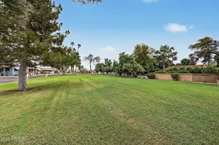 10960 N 67th Ave, Glendale, AZ 85304 - Photo 31