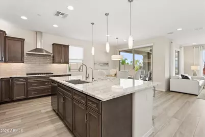 13461 W Copperleaf Lane, Peoria, AZ 85383 - Photo 9