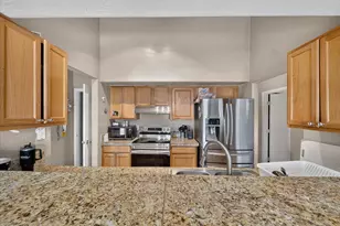 1725 E Pueblo Ave, Phoenix, AZ 85040 - Photo 9