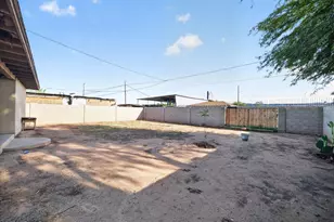 1725 E Pueblo Ave, Phoenix, AZ 85040 - Photo 17