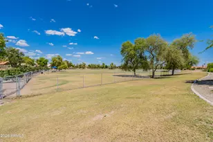9941 W Tonopah Dr, Peoria, AZ 85382 - Photo 37