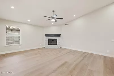 9941 W Tonopah Drive, Peoria, AZ 85382 - Photo 7