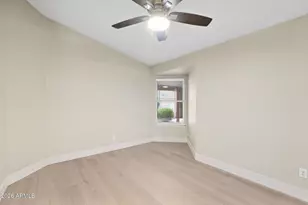 9941 W Tonopah Dr, Peoria, AZ 85382 - Photo 15