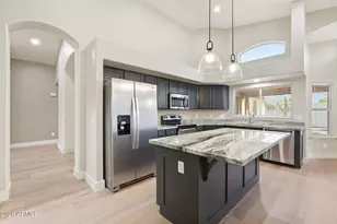 9941 W Tonopah Dr, Peoria, AZ 85382 - Photo 11