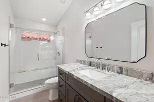 9941 W Tonopah Dr, Peoria, AZ 85382 - Photo 23