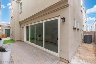 221 E Balsam Dr, Chandler, AZ 85286 - Photo 3