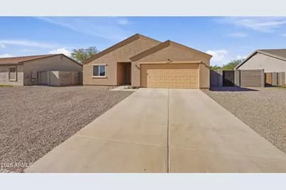8301 W Coronado Drive, Arizona City, AZ 85123 - Photo 9