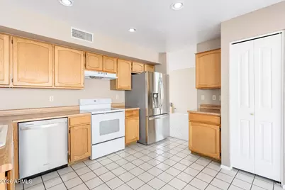 19622 N 19th Place, Phoenix, AZ 85024 - Photo 17