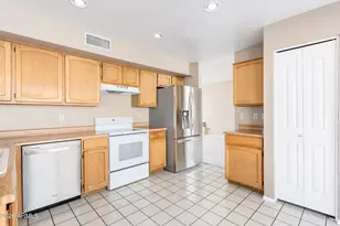 19622 N 19th Pl, Phoenix, AZ 85024 - Photo 17