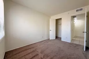 5039 N 39th Ln, Phoenix, AZ 85019 - Photo 15