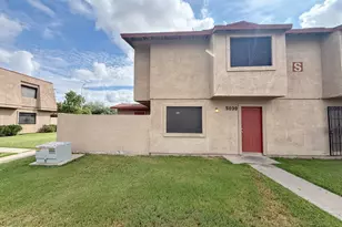 5039 N 39th Ln, Phoenix, AZ 85019 - Photo 1
