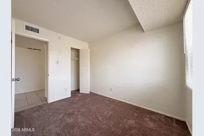 5039 N 39th Lane, Phoenix, AZ 85019 - Photo 19