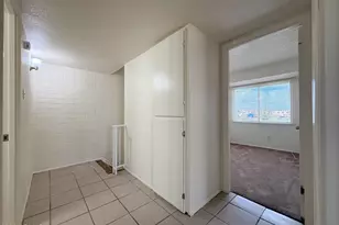 5039 N 39th Ln, Phoenix, AZ 85019 - Photo 13
