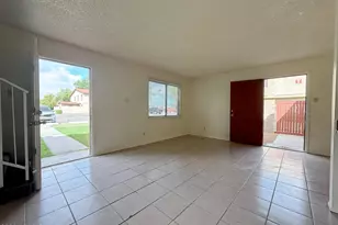 5039 N 39th Ln, Phoenix, AZ 85019 - Photo 5