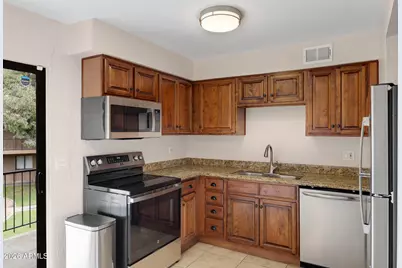 7110 E Continental Drive #Unit 2025, Scottsdale, AZ 85257 - Photo 13
