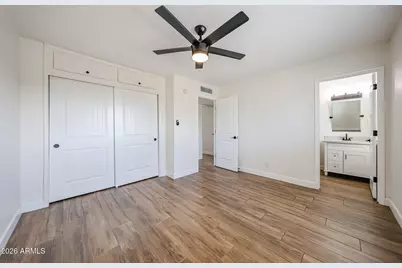 3813 W Meadowbrook Avenue, Phoenix, AZ 85019 - Photo 17