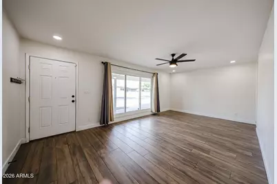 3813 W Meadowbrook Avenue, Phoenix, AZ 85019 - Photo 3