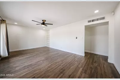 3813 W Meadowbrook Avenue, Phoenix, AZ 85019 - Photo 5