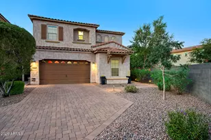 4542 E Vista Bonita Dr, Phoenix, AZ 85050 - Photo 1