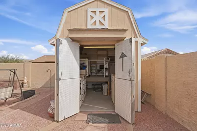 10426 W Catalina Drive, Arizona City, AZ 85123 - Photo 25