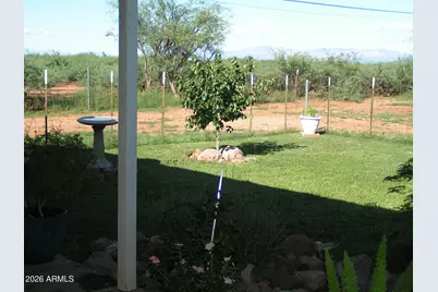 275 E Old Church Road, Huachuca City, AZ 85616 - Photo 27