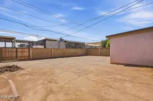 2219 W Cholla St, Phoenix, AZ 85029 - Photo 27