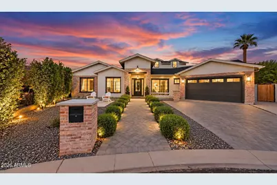 4838 E Weldon Avenue, Phoenix, AZ 85018 - Photo 1