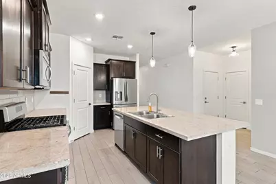 12645 W Orangewood Avenue, Glendale, AZ 85307 - Photo 11