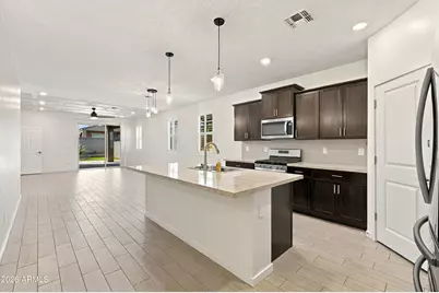 12645 W Orangewood Avenue, Glendale, AZ 85307 - Photo 5