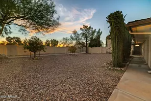 5039 W Misty Willow Ln, Glendale, AZ 85310 - Photo 53