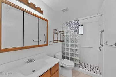 5039 W Misty Willow Lane, Glendale, AZ 85310 - Photo 63