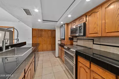 5039 W Misty Willow Lane, Glendale, AZ 85310 - Photo 21