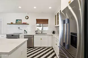6146 N 10th Ave, Phoenix, AZ 85013 - Photo 9