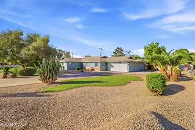 6146 N 10th Avenue, Phoenix, AZ 85013 - Photo 1