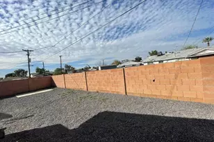 3018 W Butler Dr, Phoenix, AZ 85051 - Photo 13