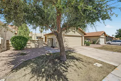 2226 E Fairview Avenue, Mesa, AZ 85204 - Photo 3
