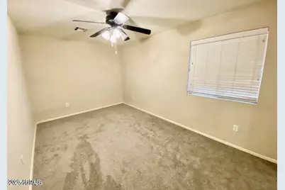 4056 E Abraham Lane, Phoenix, AZ 85050 - Photo 13