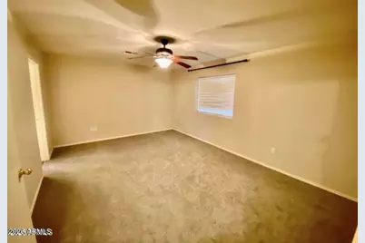 4056 E Abraham Lane, Phoenix, AZ 85050 - Photo 9